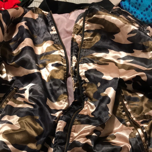 Camo Bomber jacket - Picture 1 of 2